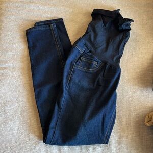 Jessica Simpson 
maternity jeans